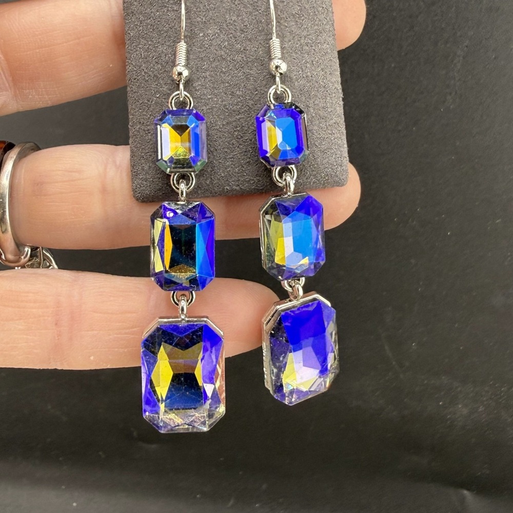 Rhinestone Dangle Pierced‎ Earrings Silver Tone Blue Prom Formal